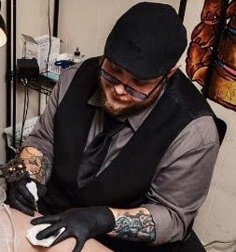 Eric Newby  Tattoo Artist  Chattanooga Tennessee  TrueArtists